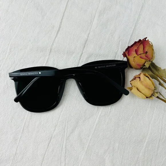 New Gentle Monster Flatba “My Ma” Black Sunglasses